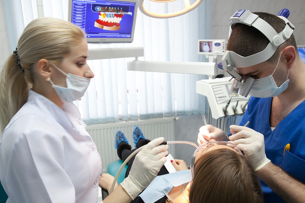 Clinica stomatologică Diplomat Med