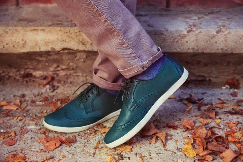 H&Icirc;NCU &icirc;ncălţăminte