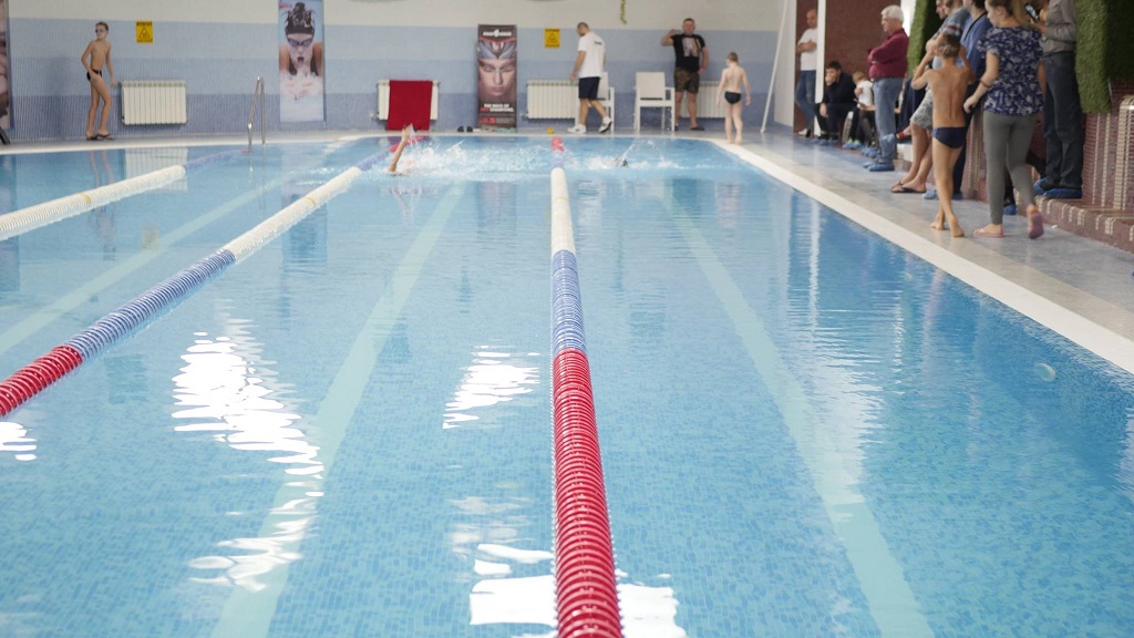 bazin pentru copii chisinau Fitness Family